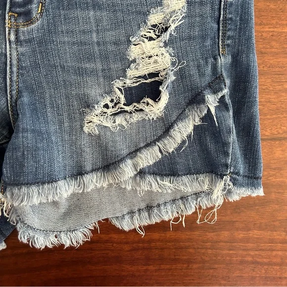 Judy Blue Tulip Distressed Jean Shorts Layered Leg Size Medium - Picture 4 of 11